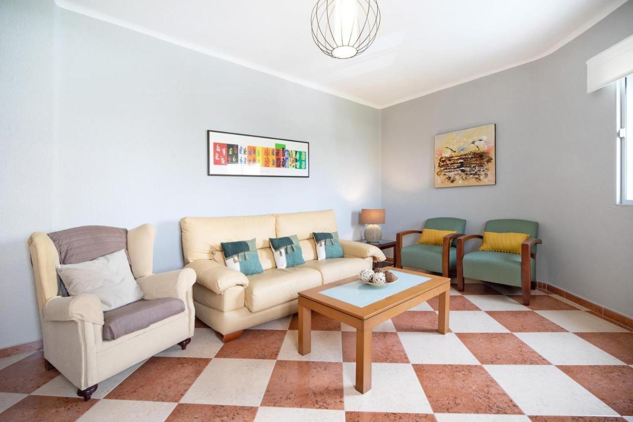Grand Beachside Apartment - Cadix Extérieur photo