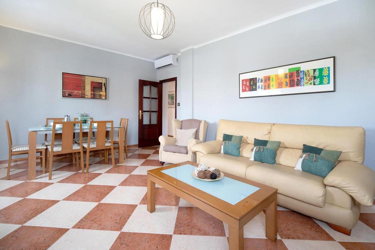 Grand Beachside Apartment - Cadix Extérieur photo