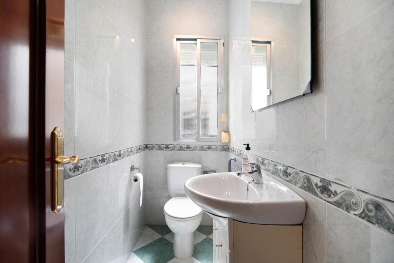 Grand Beachside Apartment - Cadix Extérieur photo