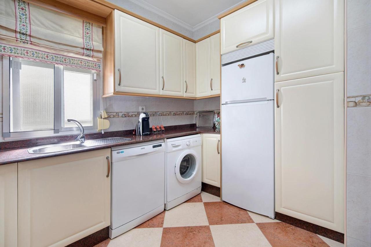 Grand Beachside Apartment - Cadix Extérieur photo