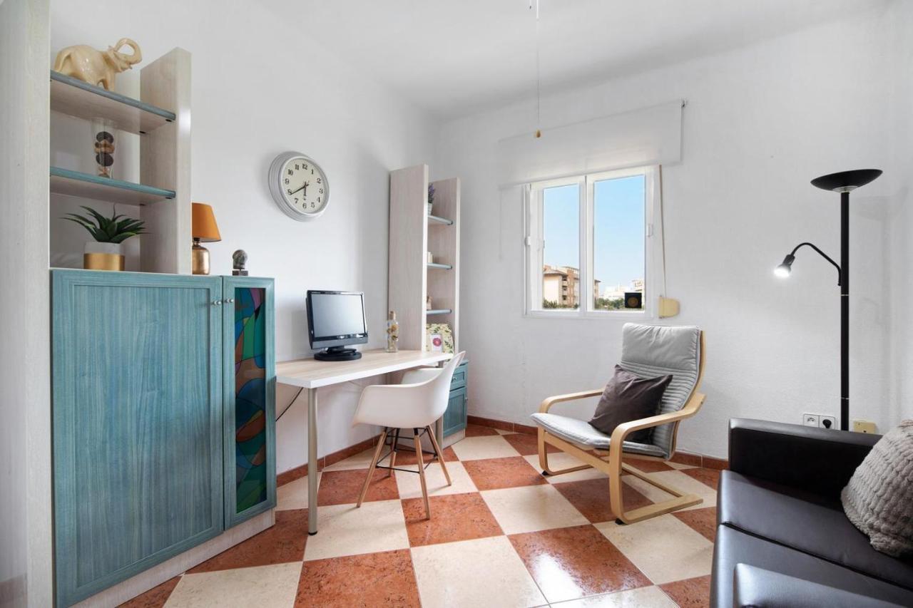 Grand Beachside Apartment - Cadix Extérieur photo