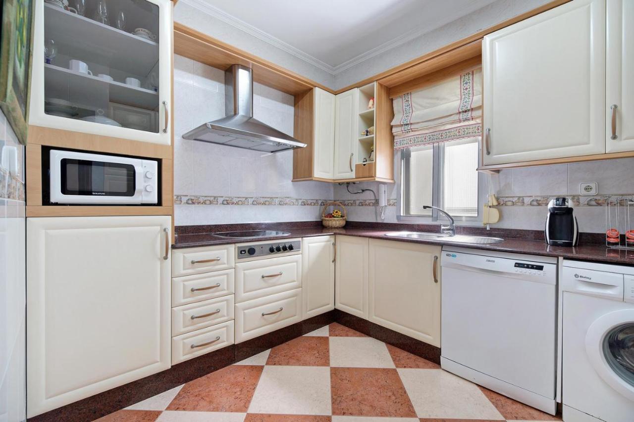 Grand Beachside Apartment - Cadix Extérieur photo