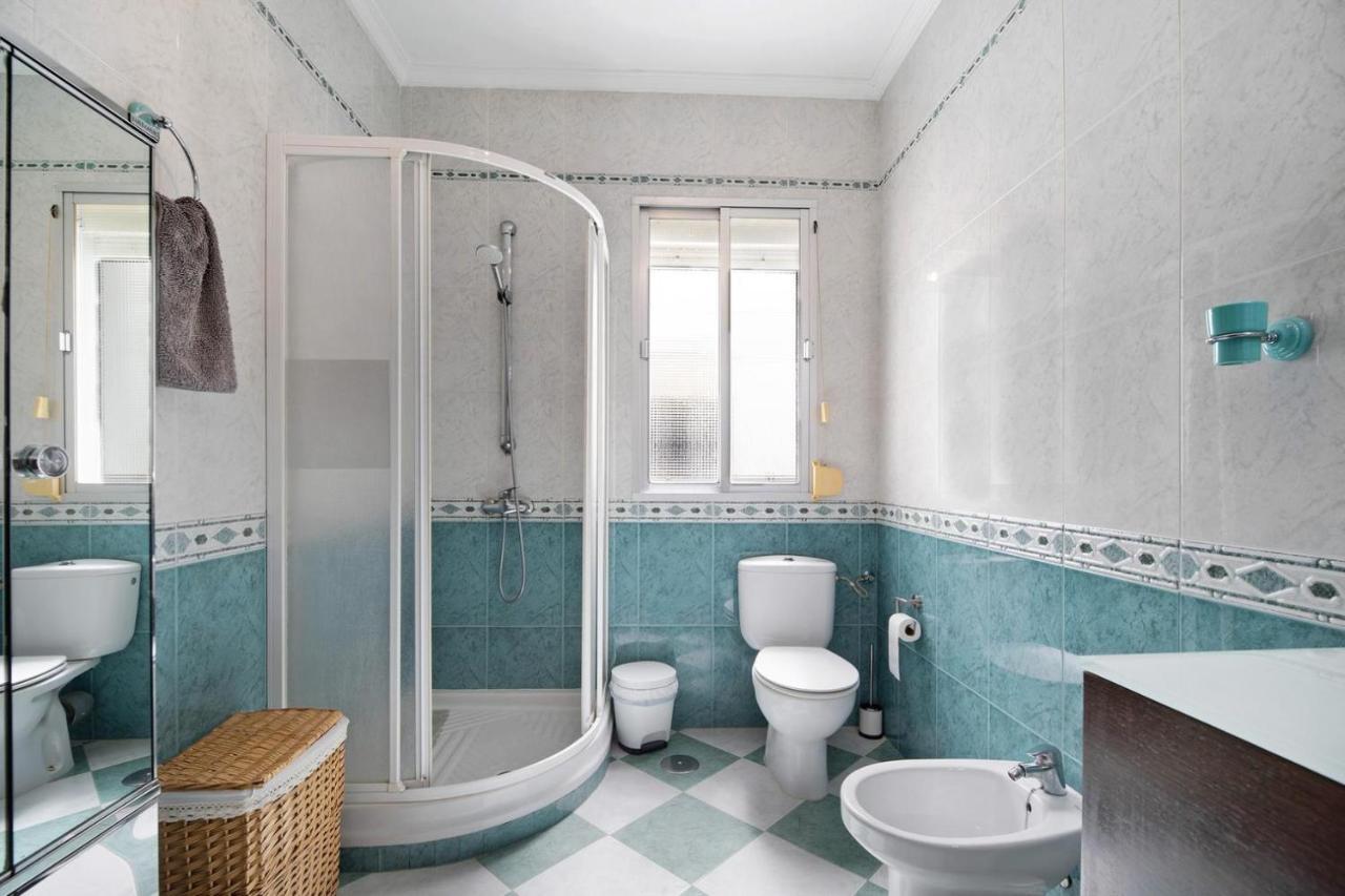 Grand Beachside Apartment - Cadix Extérieur photo